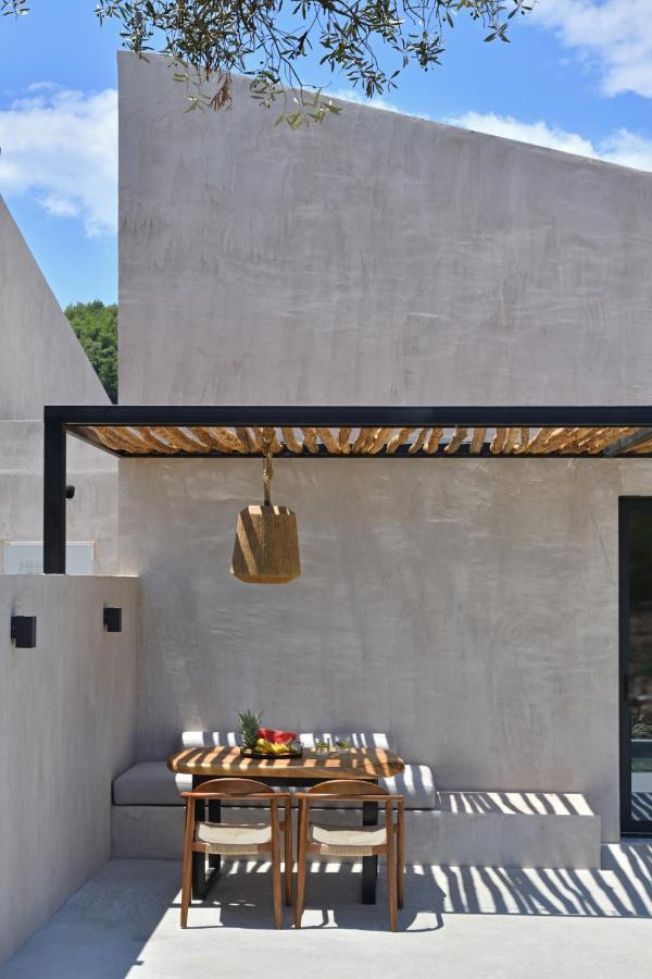 Pure Villas ออร์โมส ปานากีอาส ภายนอก รูปภาพ