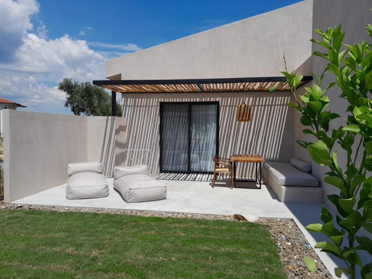 Pure Villas ออร์โมส ปานากีอาส ภายนอก รูปภาพ